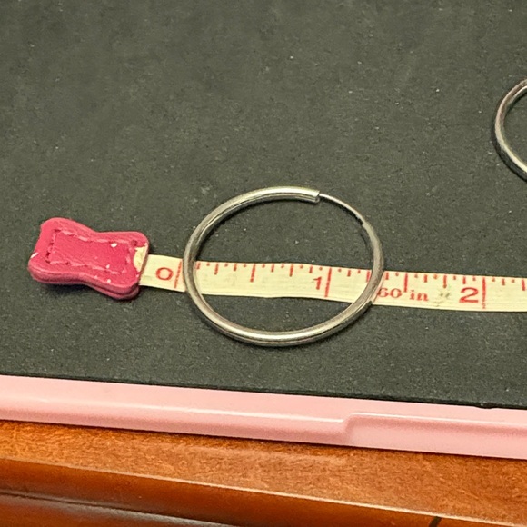 New 925 Silver Hoop Earrings - Picture 6 of 7